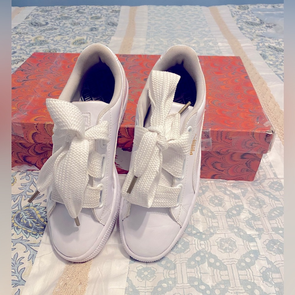 Ladies White Puma Basketball Sneakers